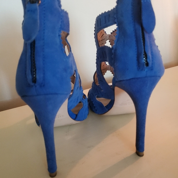 Zara blue microsuede cutout heels - Picture 7 of 13